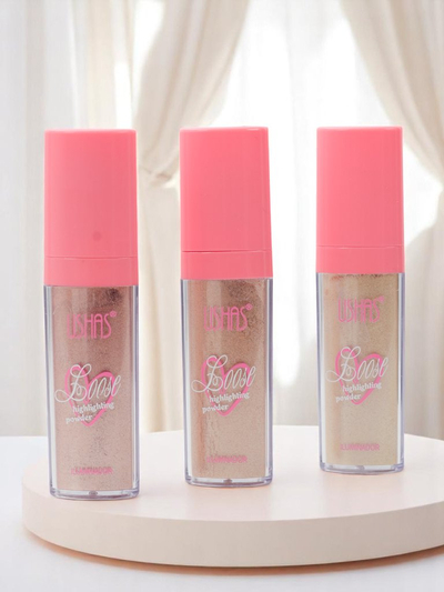 USHAS Sijajni puder v prahu za obraz z gobico za nanašanje Radiance