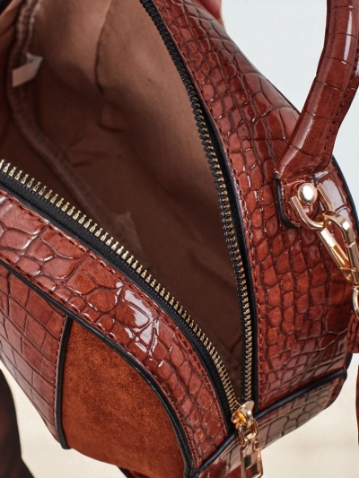 Majhna ženska torbica iz lakiranega eko usnja Lunar Space