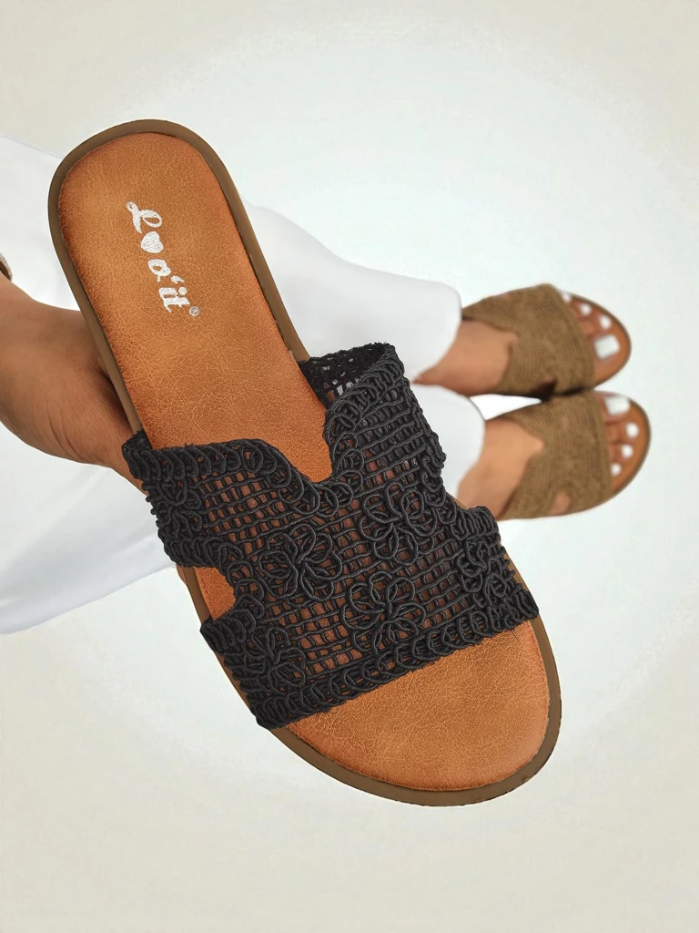 Rpyalfashion Ženski sandali z okrasnim paščkom Braida