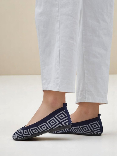 Royalfashion Tkaninske ženske balerinke z geometričnim potiskom Metric