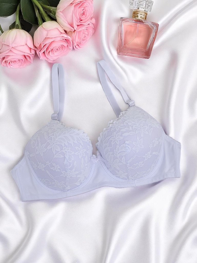 Royalfashion Ženski podložen modrček z čipko Elegance Lace