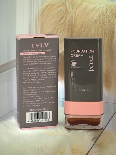 TVLV Matirajoča podlaga za obraz v stiku z vgrajenim čopičem Warm Beige