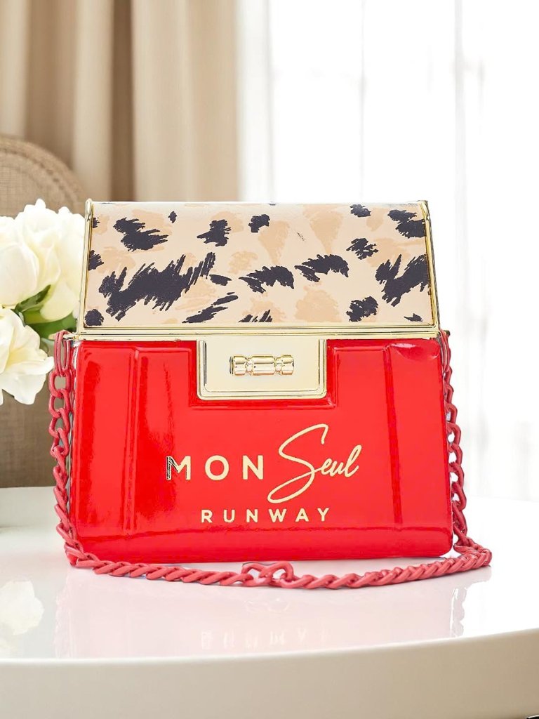 Navdihnjen eau de parfum za ženske Mon Soul Runway