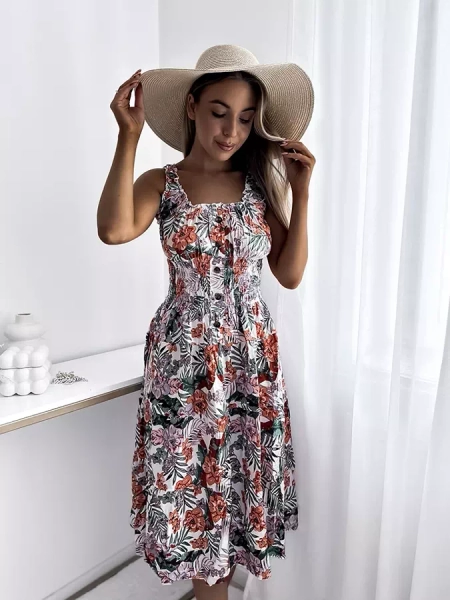 Royalfashion Biała sukienka damska za kolano z motywem roślinnym