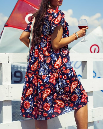 Royalfashion Granatowa damska sukienka z kolorowym kwiecistym wzorem