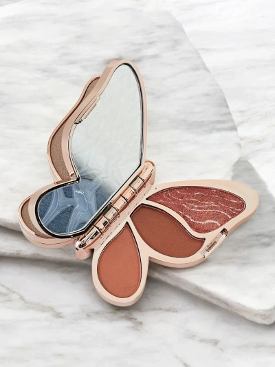 Paleta 6 senčil za oči v obliki metulja 0112g