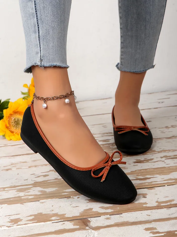 Royalfashion Ženska balerinka s bleščicami in pentljo Aramie