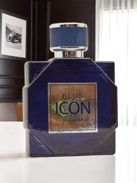 Navdihnjen eau de parfum za moške Blue Icon