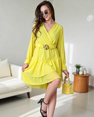 Royalfashion Ženska mini obleka z volančki in ovitim dekoltejem