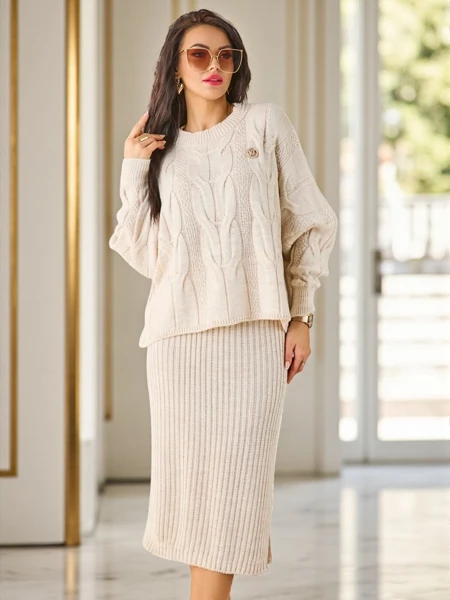 Royalfashion Akril pleteni ženski komplet s džemperom i suknjom Warm&Fuzzy