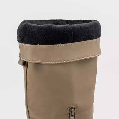 OUTLET Beżowe damskie kozaki do kolana Filusio - Obuwie