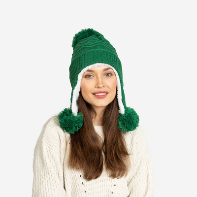 Ciemnozielona damska ocieplana czapka z pomponami - Akcesoria
