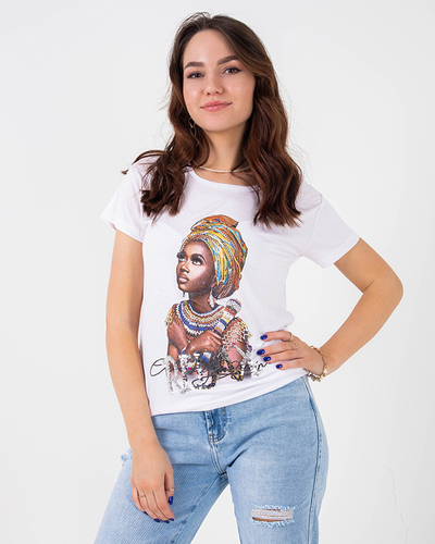 Royalfashion Biały damski t-shirt z kolorowym printem i cekinami