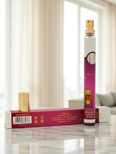 Navdihnjena ženska parfumska voda Club de Nuit