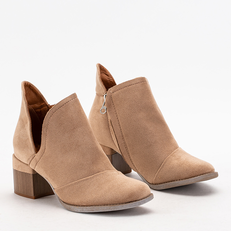 Royalfashion Jasnobrązowe damskie ocieplane botki na słupku Karela