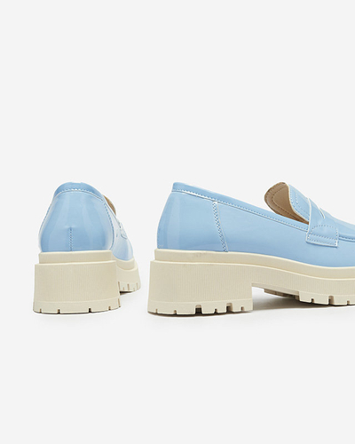 Royalfashion Niebieskie lakierowane mokasyny damskie Noppel