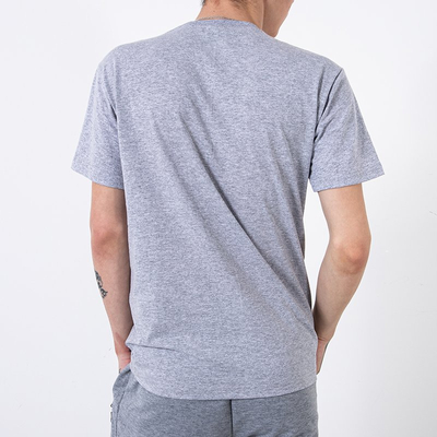 Royalfashion Jasnoszary bawełniany t-shirt męski zdobiony printem i napisem