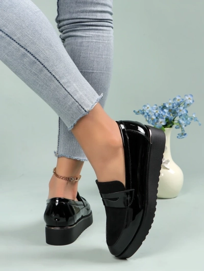 Royalfashion Ženski lakirani mokasini Afidale