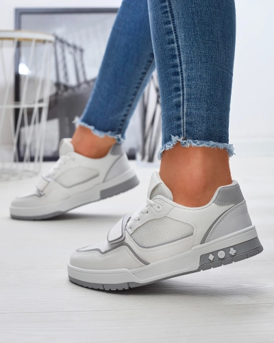 Royalfashion Sportowe sneakersy damskie w biało- szarym kolorze Xirrat