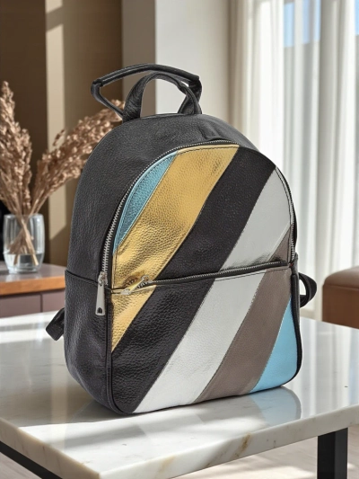 Royalfashion Ženski nahrbtnik iz eko usnja s črtami Metallic Stripes