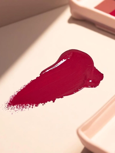 Šminka in prozoren lip gloss 2-v-1 Cherry Mocha
