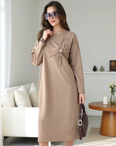 Royalfashion Ženska midi obleka oversized tkanina s cvetom
