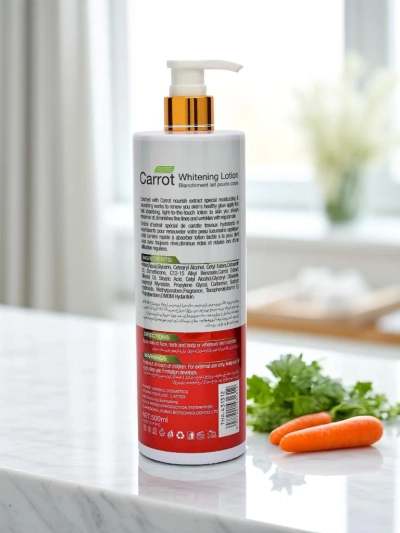 FirmKojic vlažilno in učvrstitveno mleko za telo s kojsko kislino